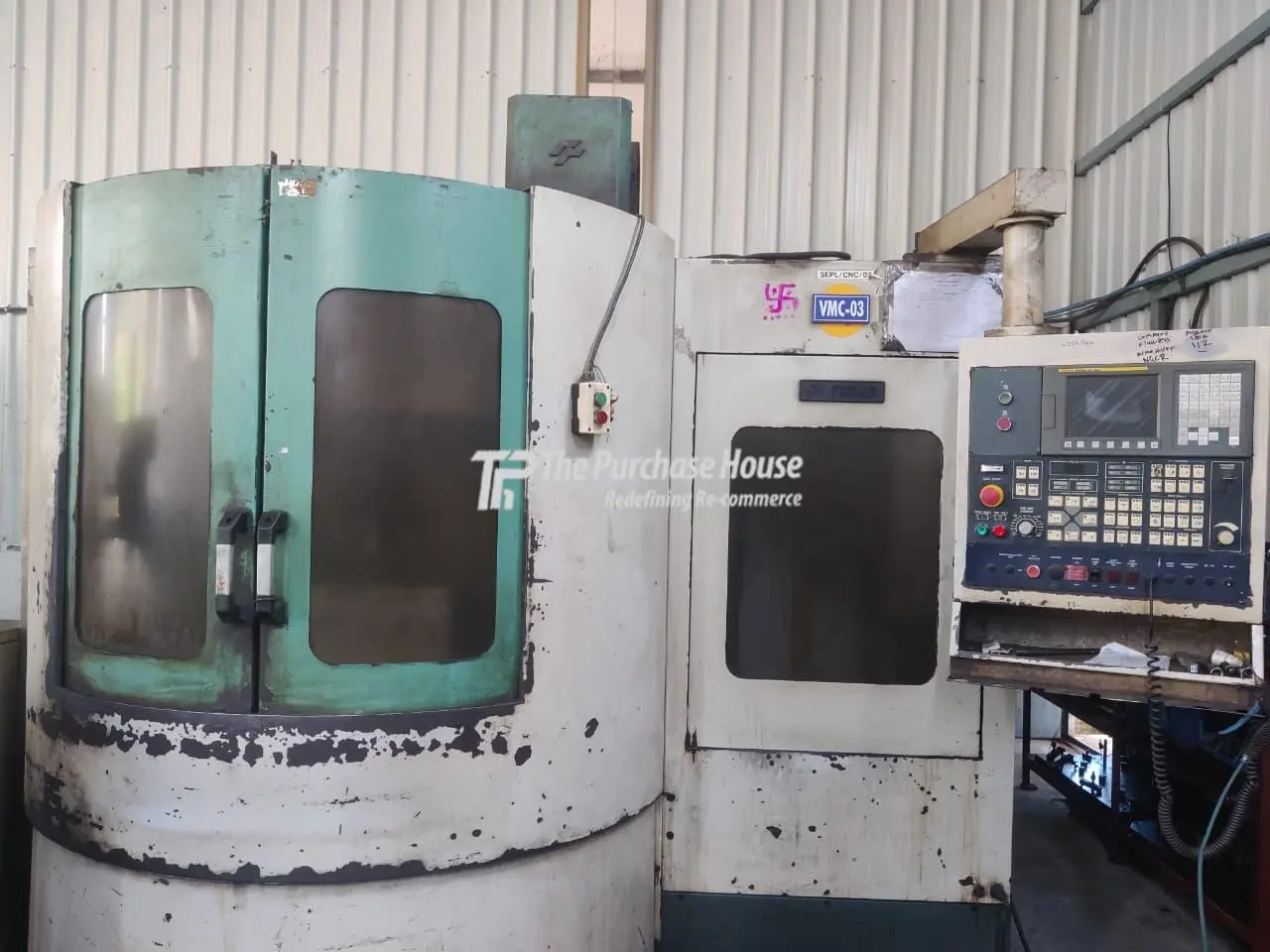 VERTICAL MACHINING CENTER (VMC)