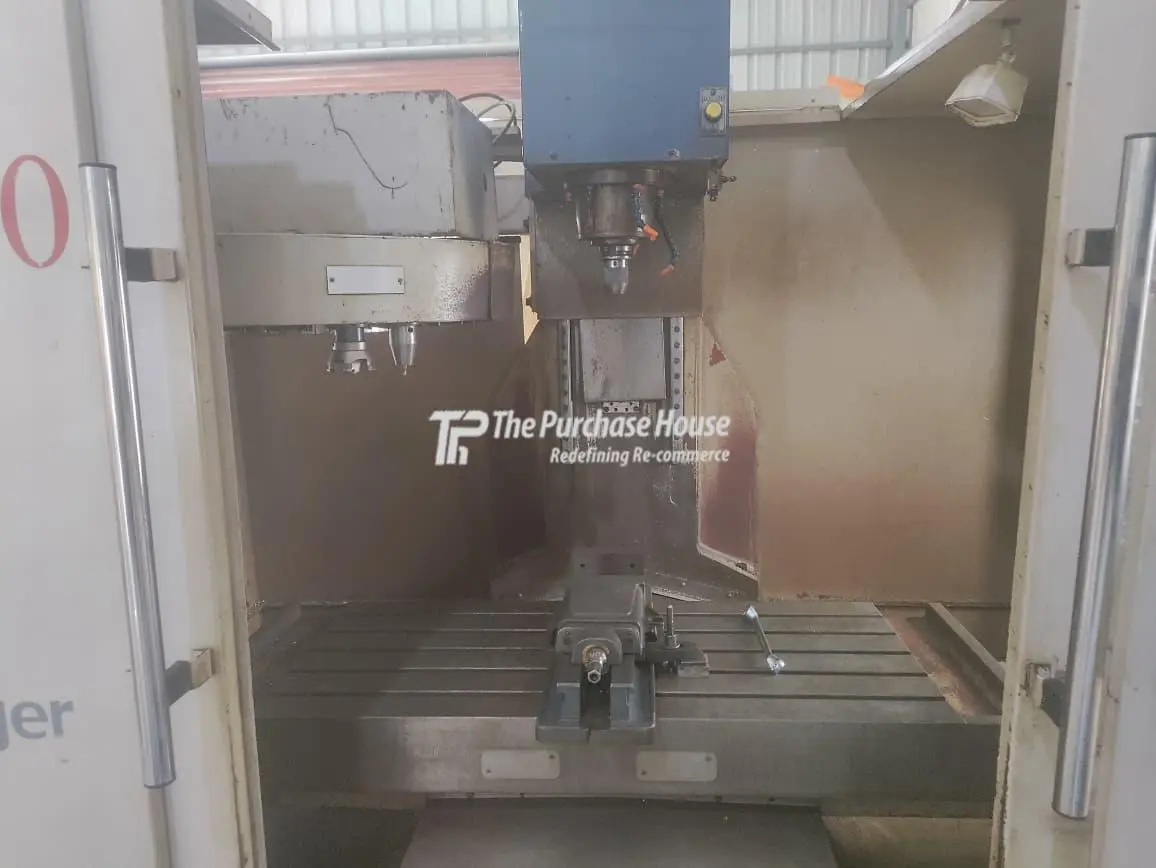 VERTICAL MACHINING CENTER (VMC)