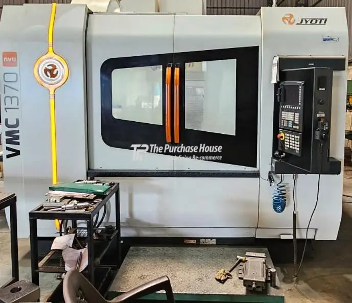 VERTICAL MACHINING CENTER (VMC)