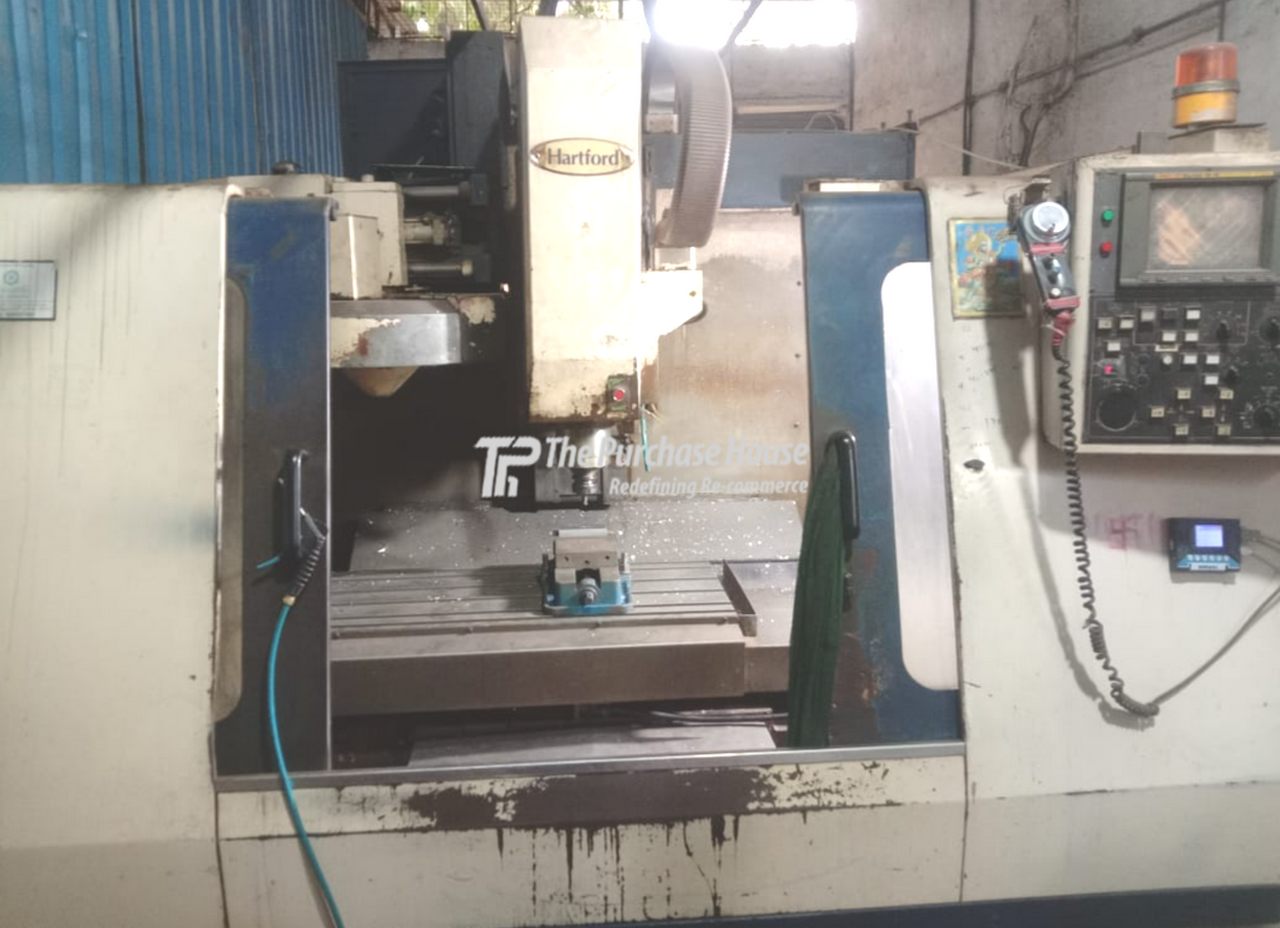 VERTICAL MACHINING CENTER (VMC)