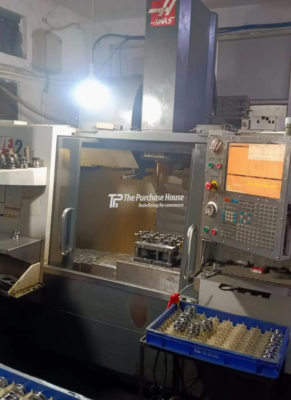 VERTICAL MACHINING CENTER (VMC)