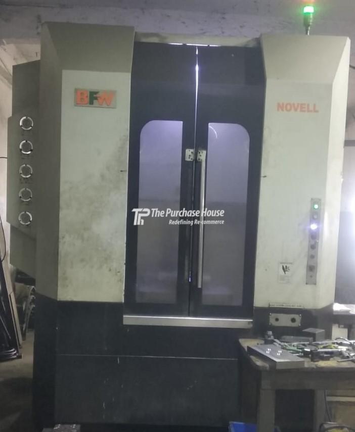 VERTICAL MACHINING CENTER (VMC)
