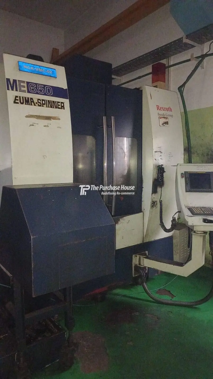 VERTICAL MACHINING CENTER (VMC)