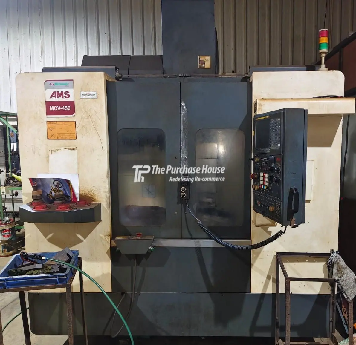 VERTICAL MACHINING CENTER (VMC)