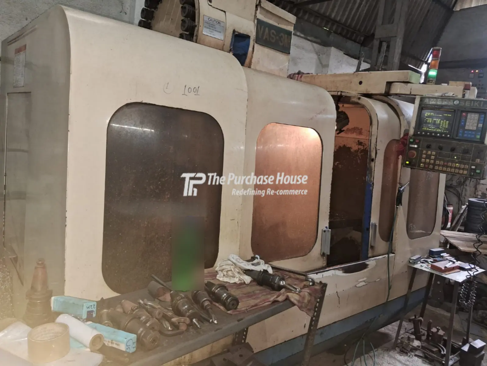 VERTICAL MACHINING CENTER (VMC)