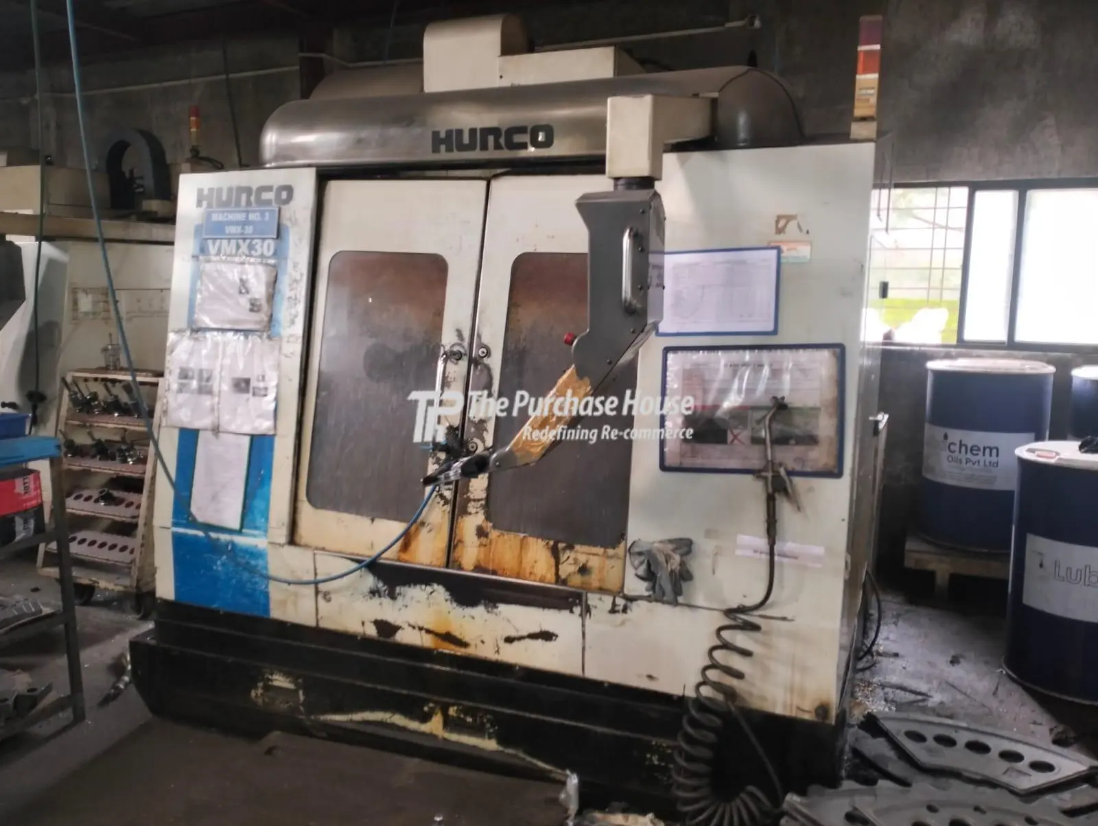 VERTICAL MACHINING CENTER (VMC)