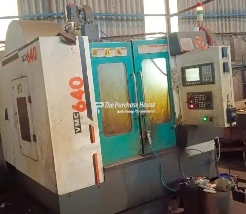 VERTICAL MACHINING CENTER (VMC)