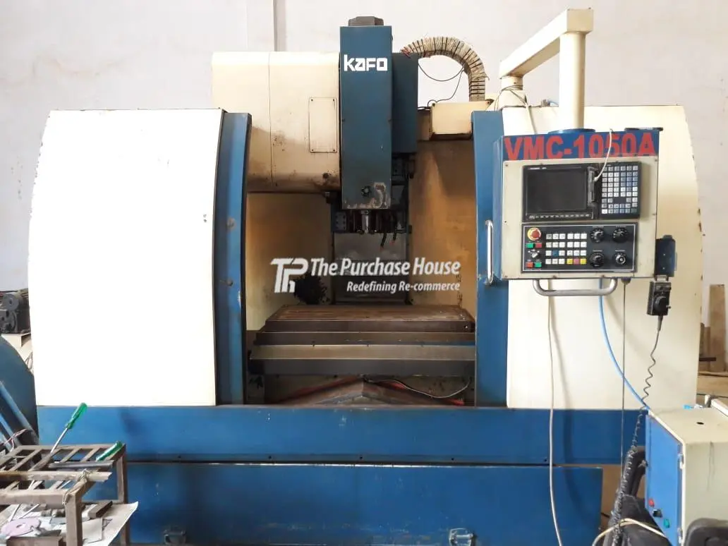 VERTICAL MACHINING CENTER (VMC)