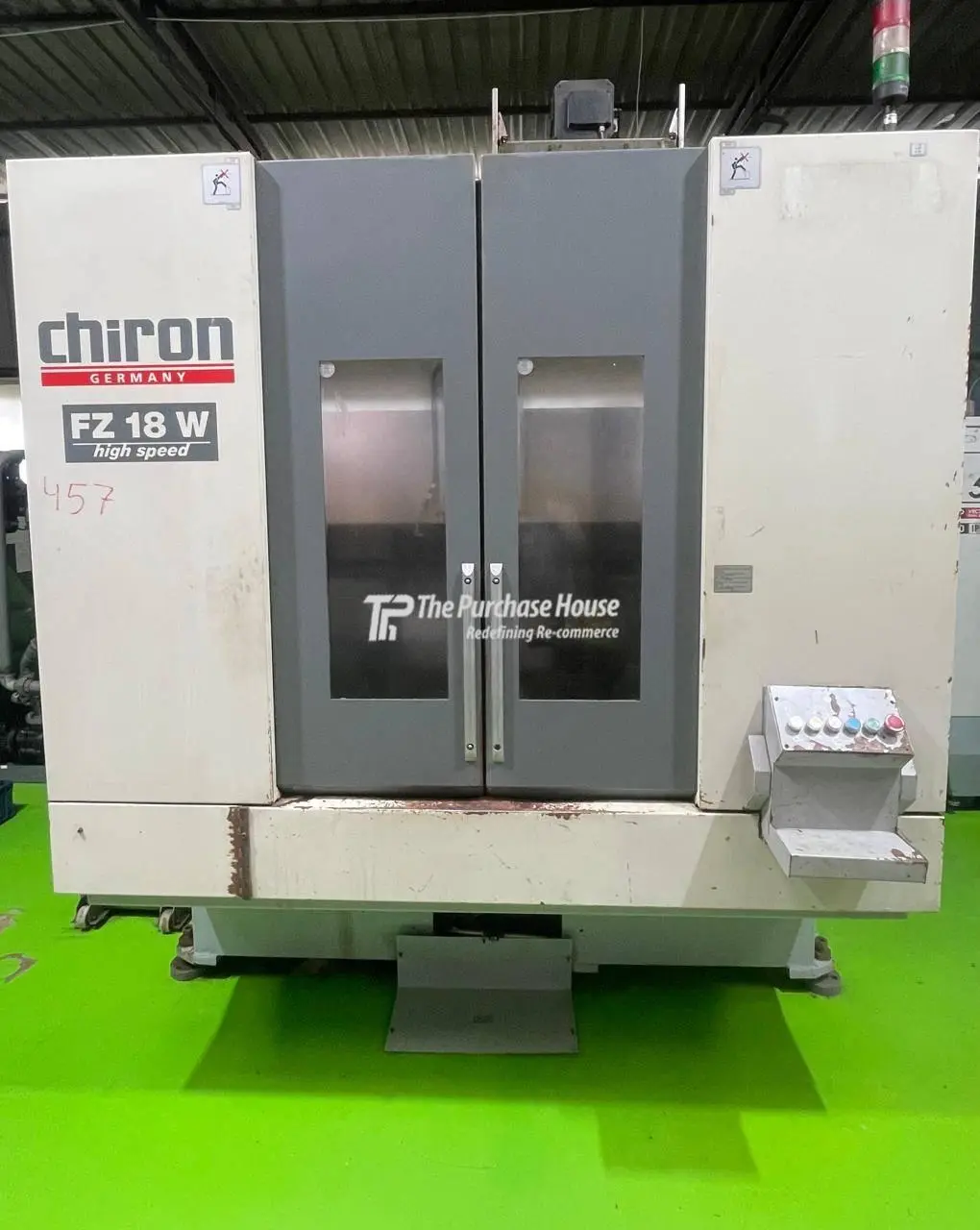 VERTICAL MACHINING CENTER WITH AUTOMATIC PALLET CHANGER (VMC)