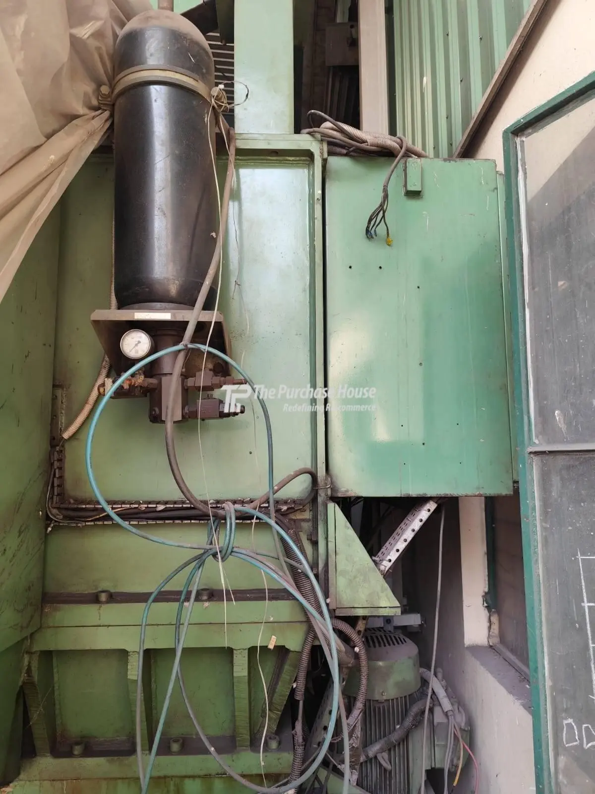 VERTICAL TURNING LATHE (VTL)