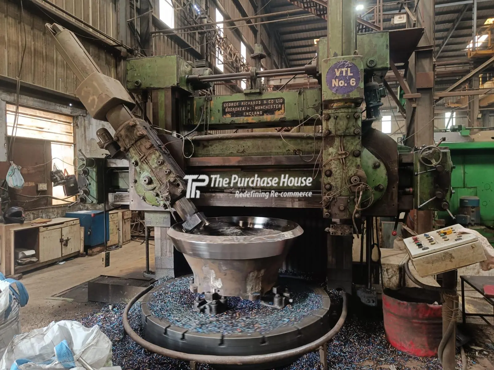 VERTICAL TURNING LATHE (VTL)