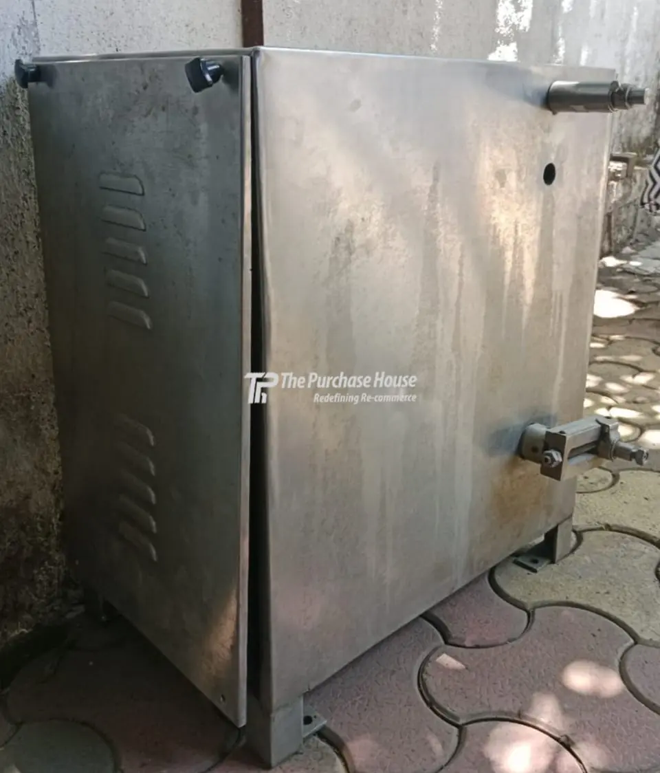 VOLUMETRIC LIQUID FILLING MACHINE