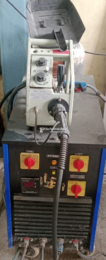 WELDING MACHINE
