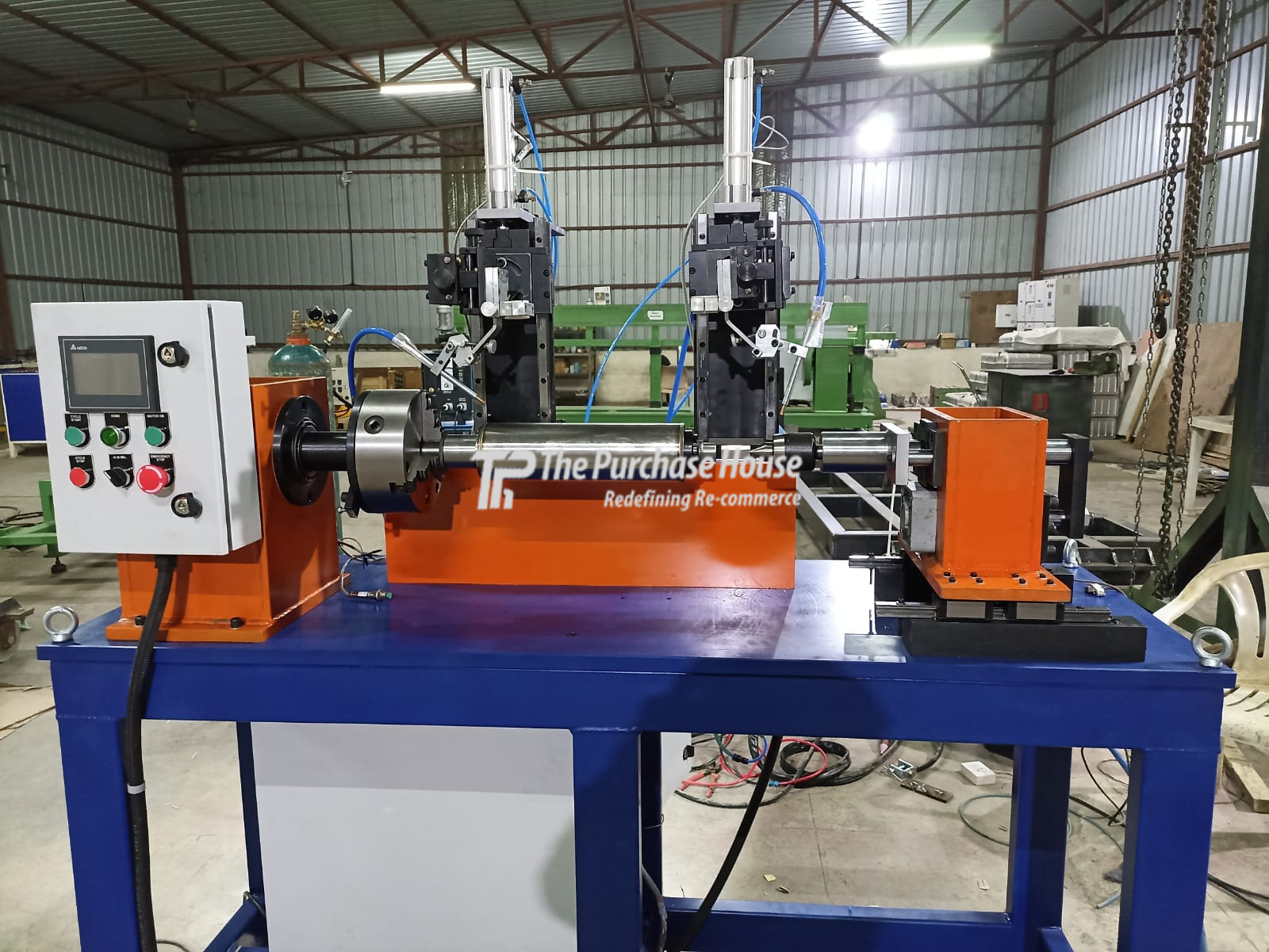 WELDING MACHINE