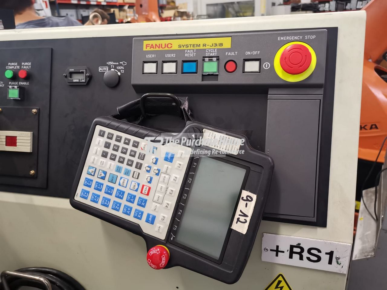 WELDING ROBOT