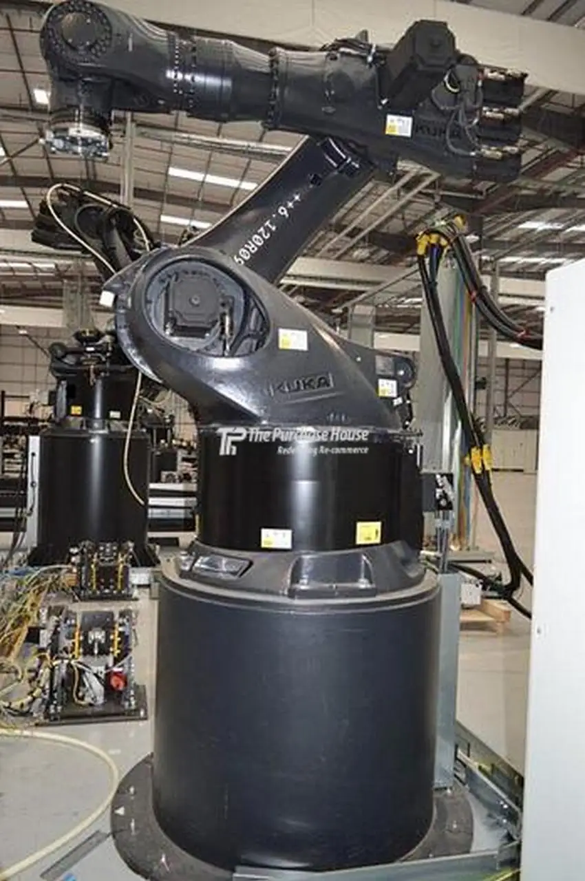 Welding Robot for Automated Industrial Welding