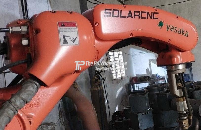 WELDING ROBOT