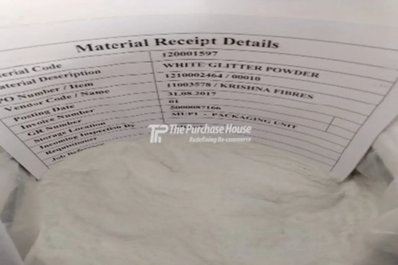 WHITE GLITTER POWDER