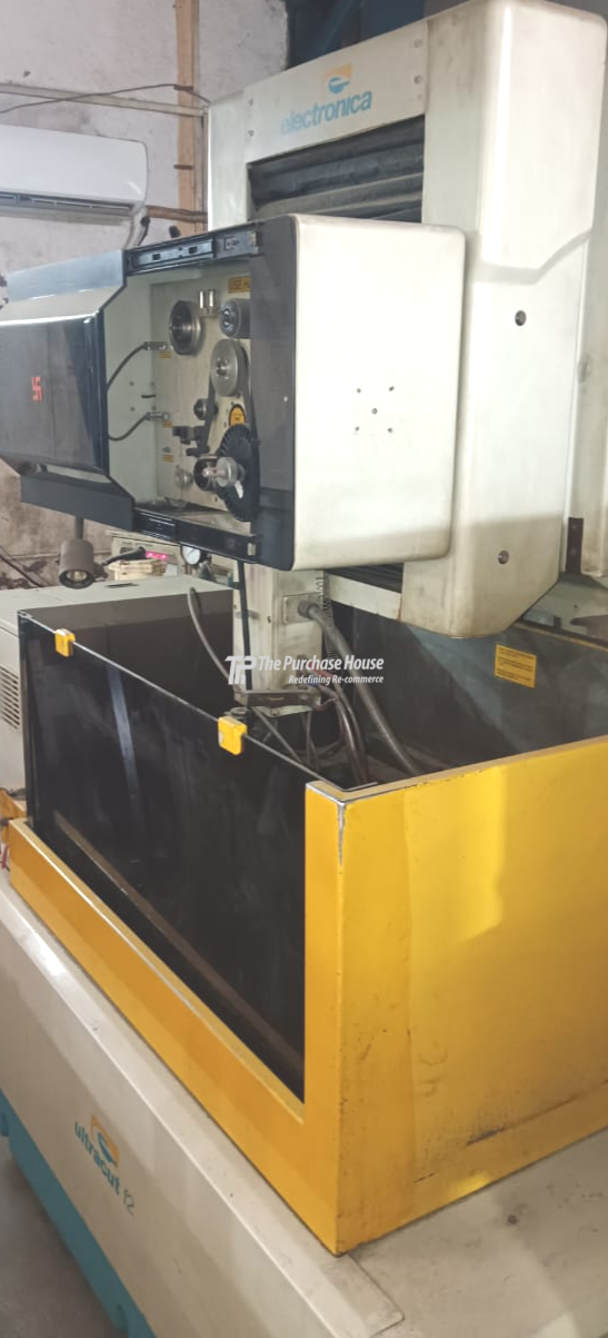 WIRE CUT EDM MACHINE