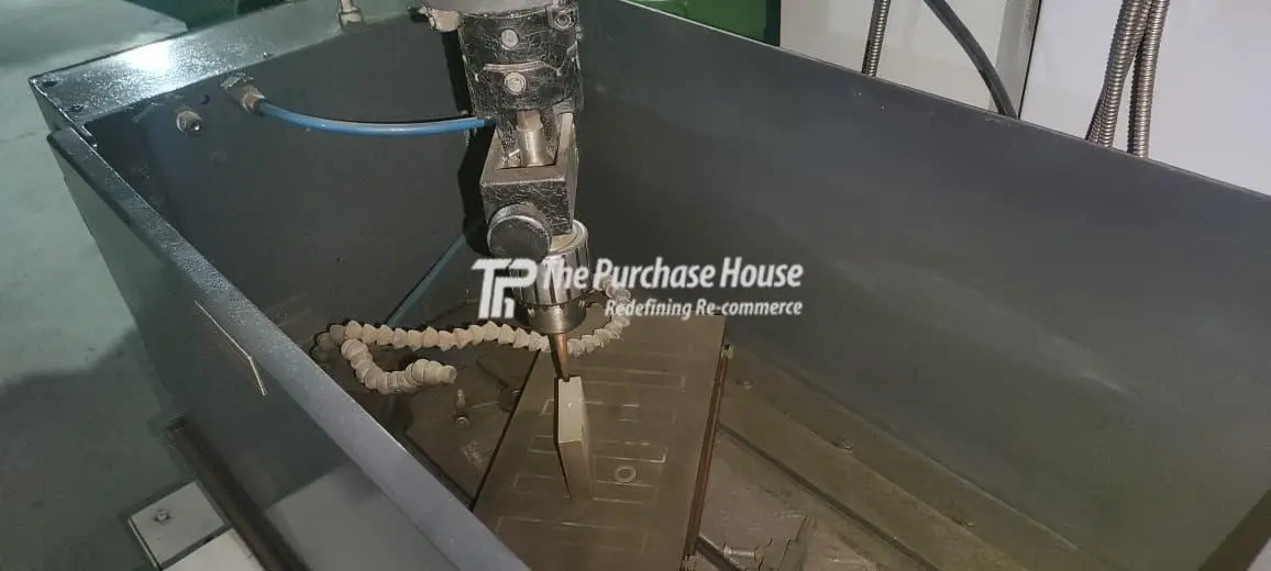 ELECTRICAL DISCHARGE MACHINE (EDM MACHINE)