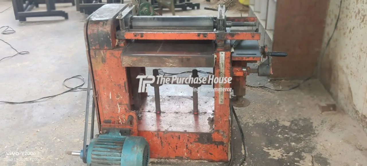 High-Precision Wood Surface Planner for Carpentry